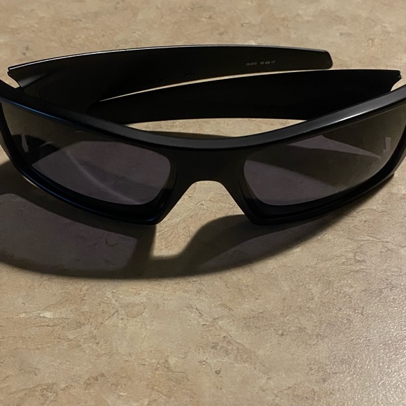 Men's Authentic Oakley Sunglasses